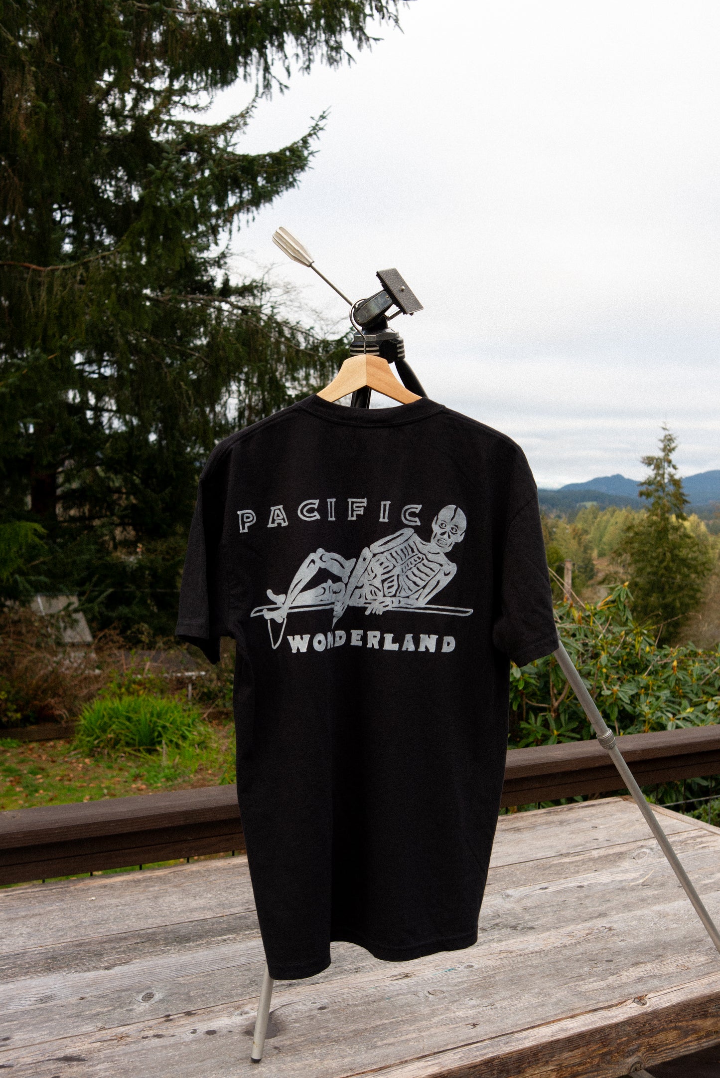 White on black comfort colors