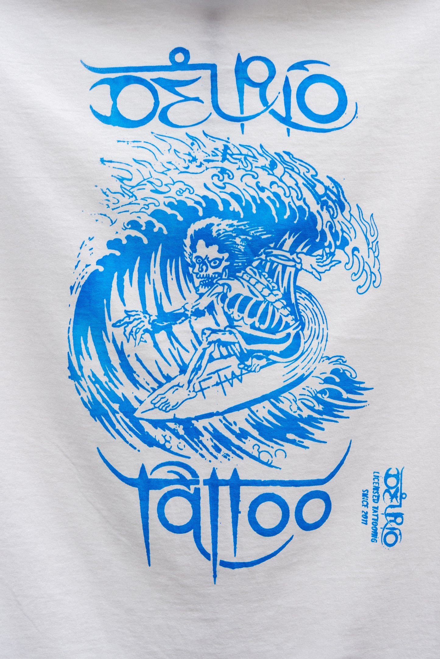 Wavy /blue